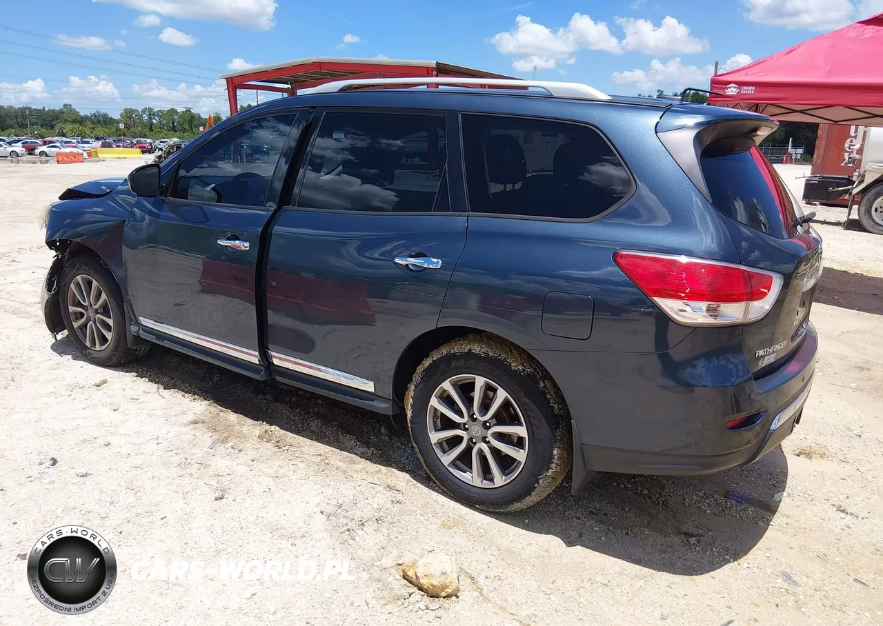 2015 Nissan Pathfinder Sl VIN:5N1AR2MM7FC709403 - 3