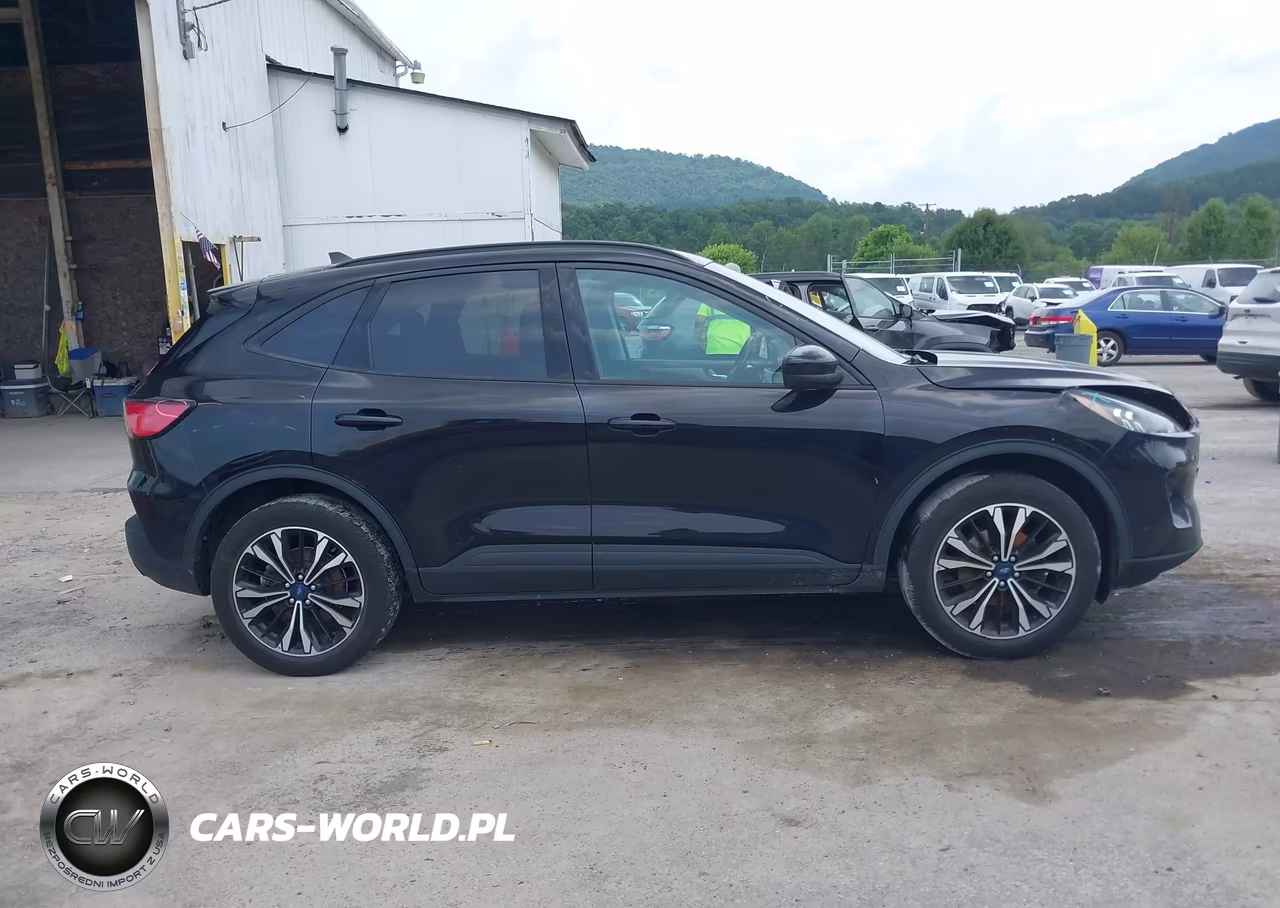 2021 Ford Escape Se VIN:1FMCU9G62MUB09702 - 13