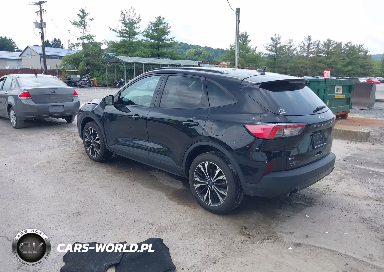 2021 Ford Escape Se VIN:1FMCU9G62MUB09702 - 3