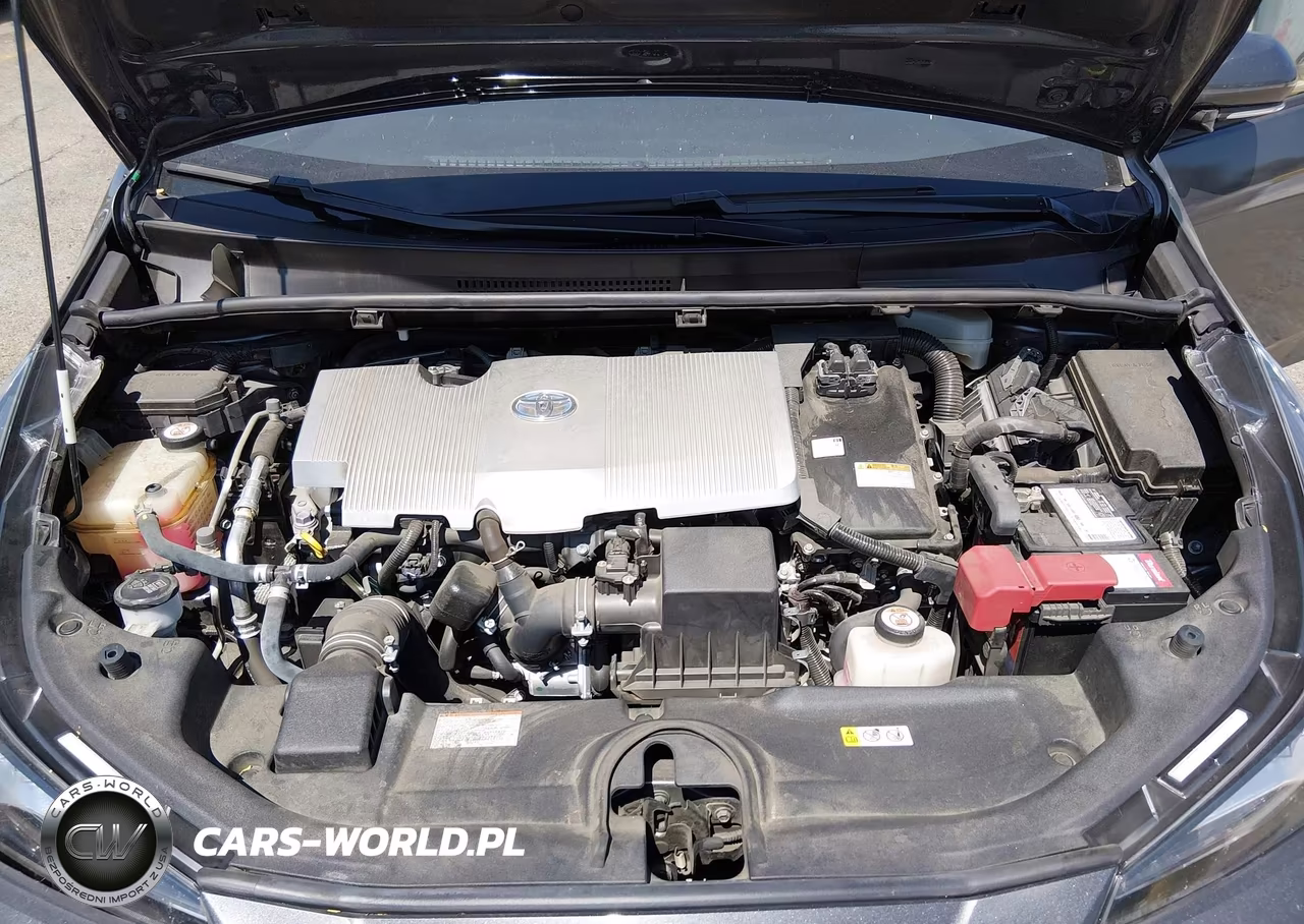2020 Toyota Prius Le VIN:JTDKARFU6L3122451 - 10