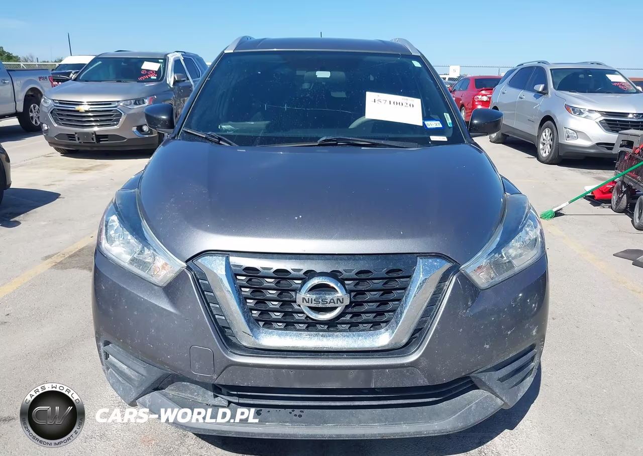 2018 Nissan Kicks S VIN:3N1CP5CU0JL520842 - 6
