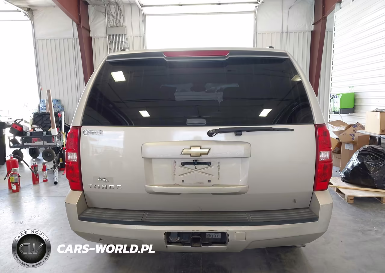 2007 Chevrolet Tahoe Ls VIN:1GNFC13C97J380108 - 16