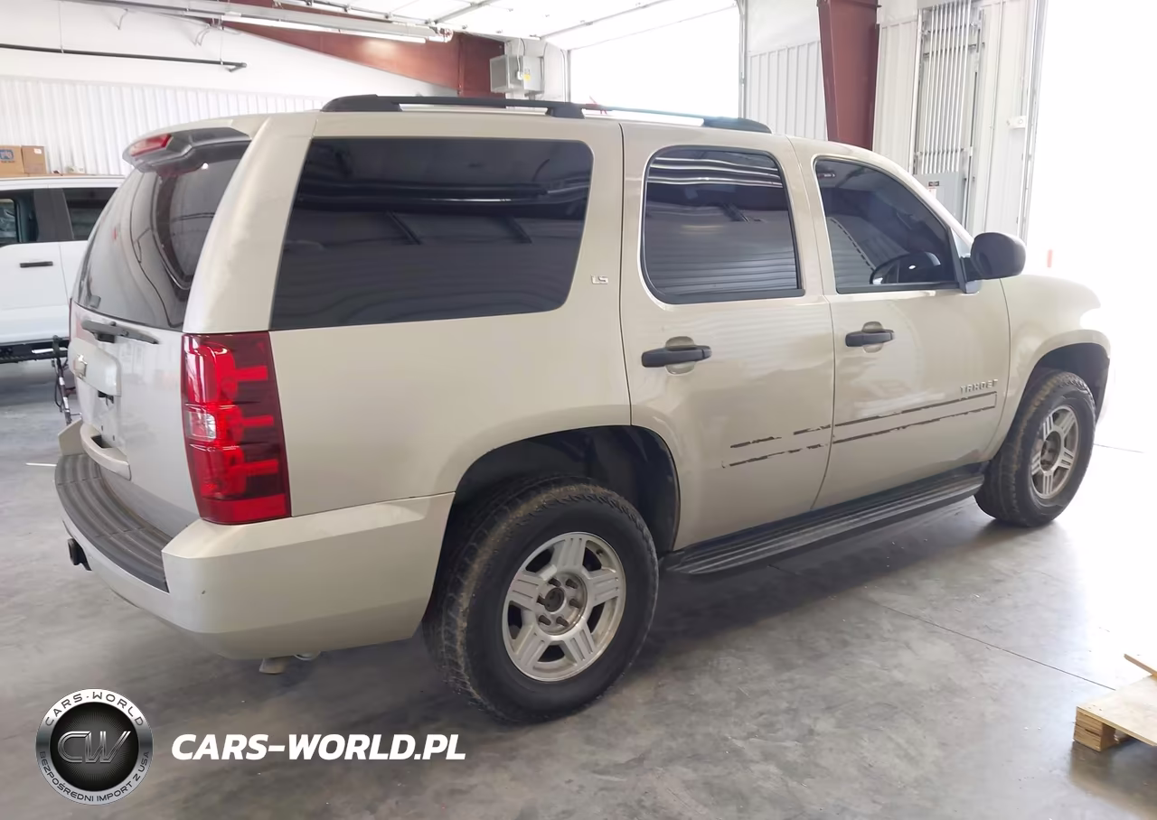 2007 Chevrolet Tahoe Ls VIN:1GNFC13C97J380108 - 4