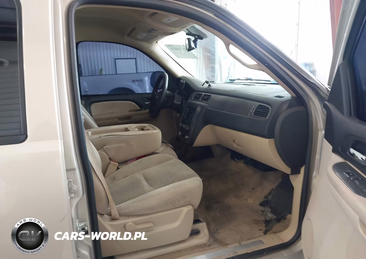 2007 Chevrolet Tahoe Ls VIN:1GNFC13C97J380108 - 5