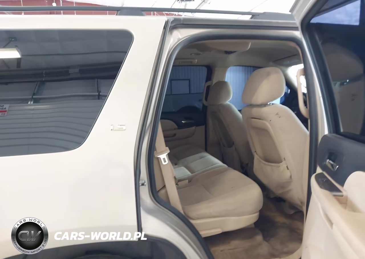2007 Chevrolet Tahoe Ls VIN:1GNFC13C97J380108 - 8