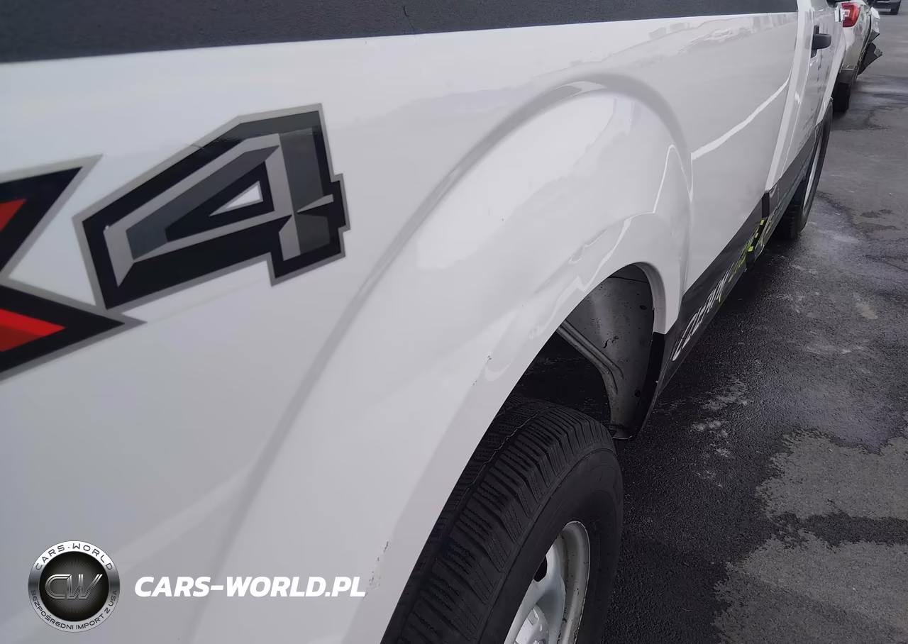 2019 Ford F-150 Xl VIN:1FTMF1EB8KKF32328 - 6