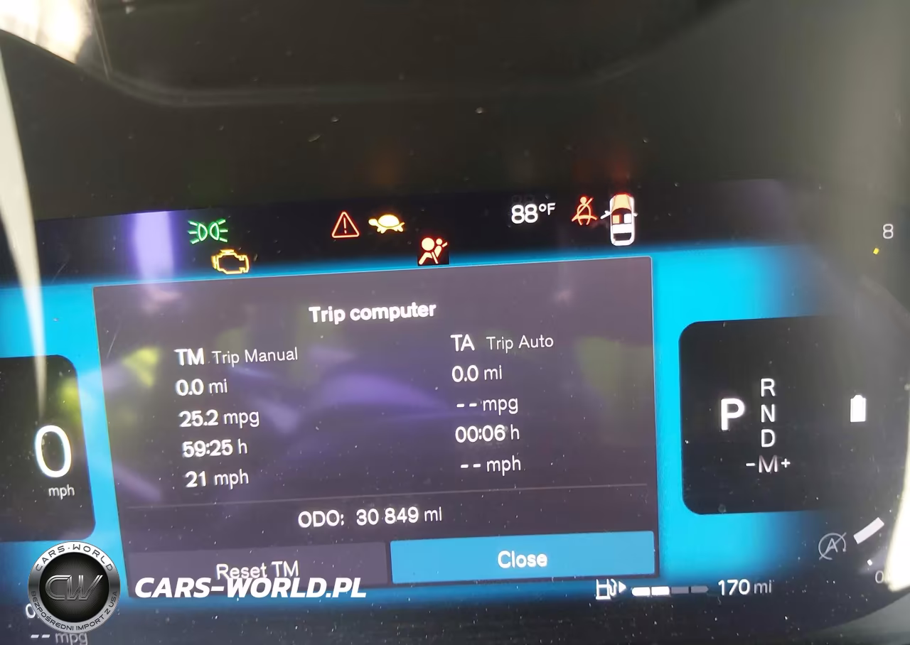 2025 Volvo Xc40 B5 Plus Bright Theme VIN:YV4L12UE2S2488612 - 15
