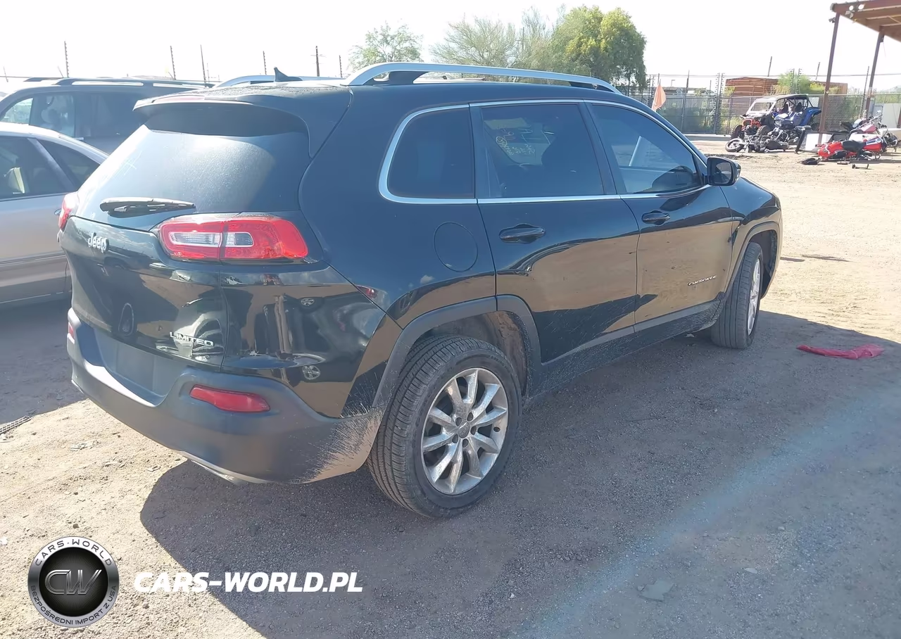 2015 Jeep Cherokee Limited VIN:1C4PJLDS0FW525431 - 4