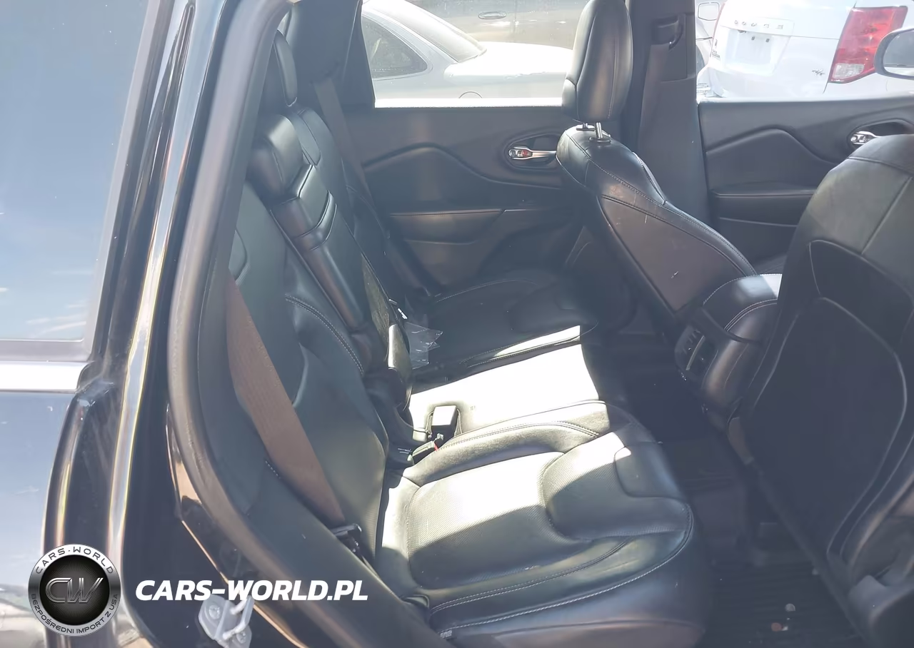 2015 Jeep Cherokee Limited VIN:1C4PJLDS0FW525431 - 8