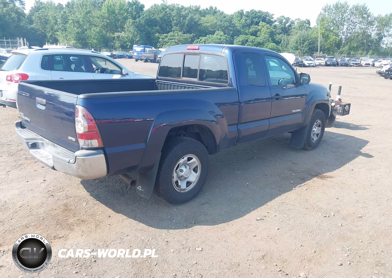 2013 Toyota Tacoma VIN:5TFUX4EN1DX020053 - 4