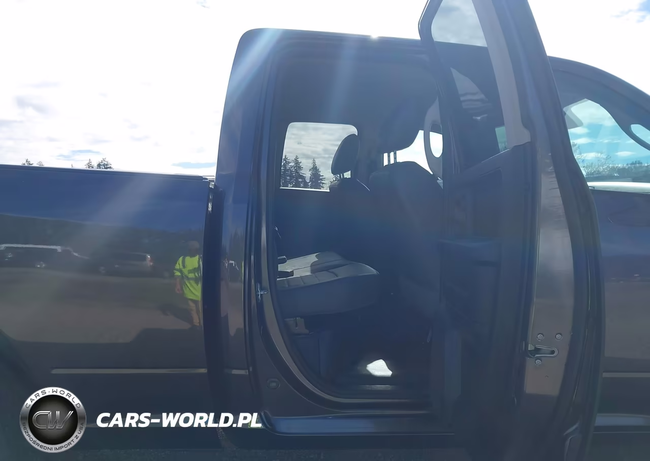 2017 Ram 1500 Tradesman 4X2 6'4 Box VIN:1C6RR6FG6HS844748 - 8