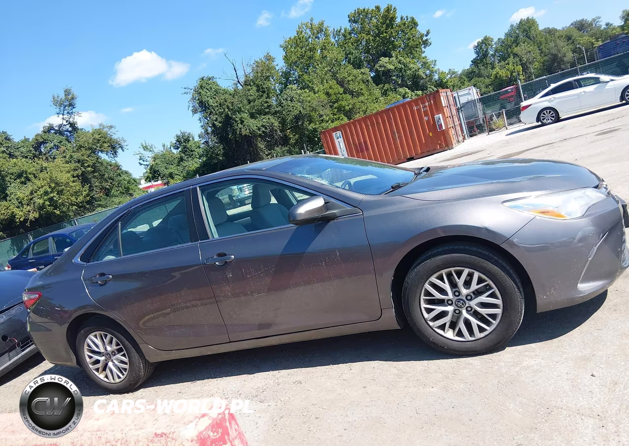 2017 Toyota Camry Le VIN:4T1BF1FK7HU377477 - 13