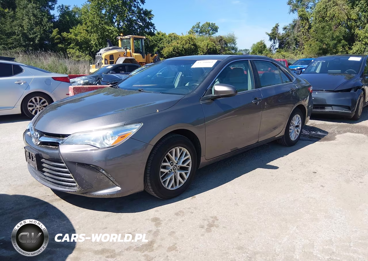 2017 Toyota Camry Le VIN:4T1BF1FK7HU377477 - 2