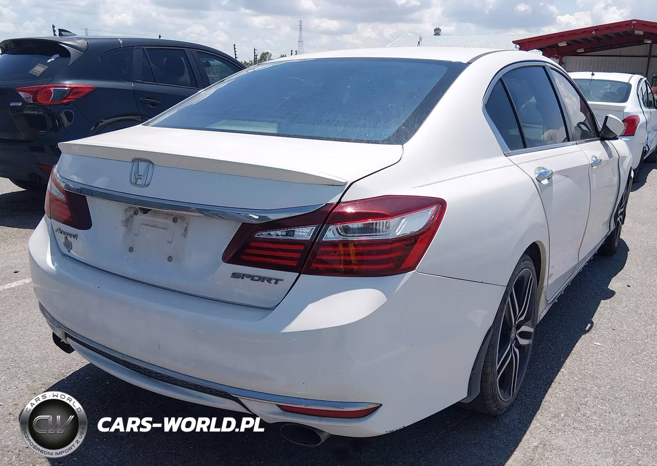 2016 Honda Accord Sport VIN:1HGCR2F51GA040031 - 4