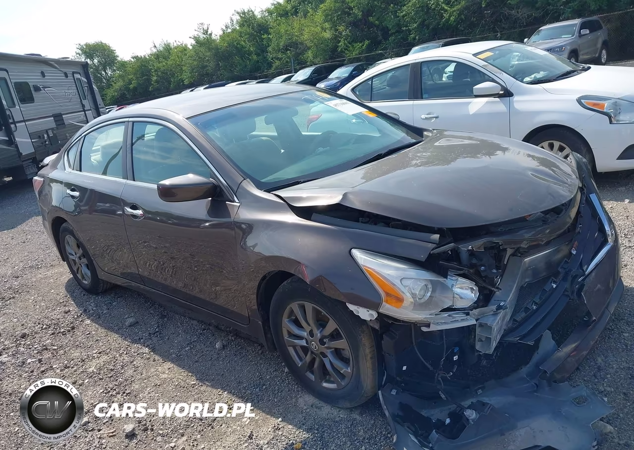 2015 Nissan Altima 2.5 S – zdjęcie 1 z 14
