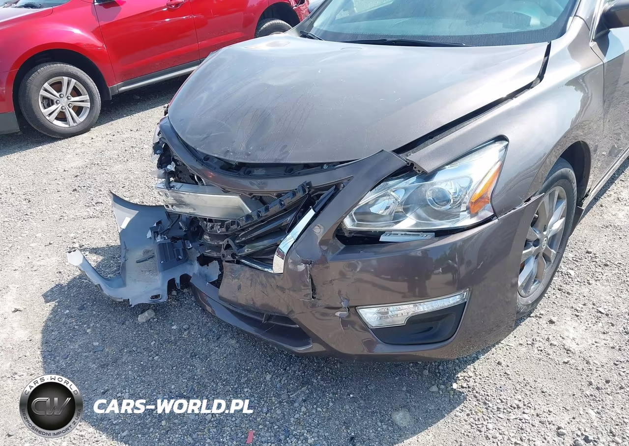 2015 Nissan Altima 2.5 S VIN:1N4AL3APXFN905789 - 13