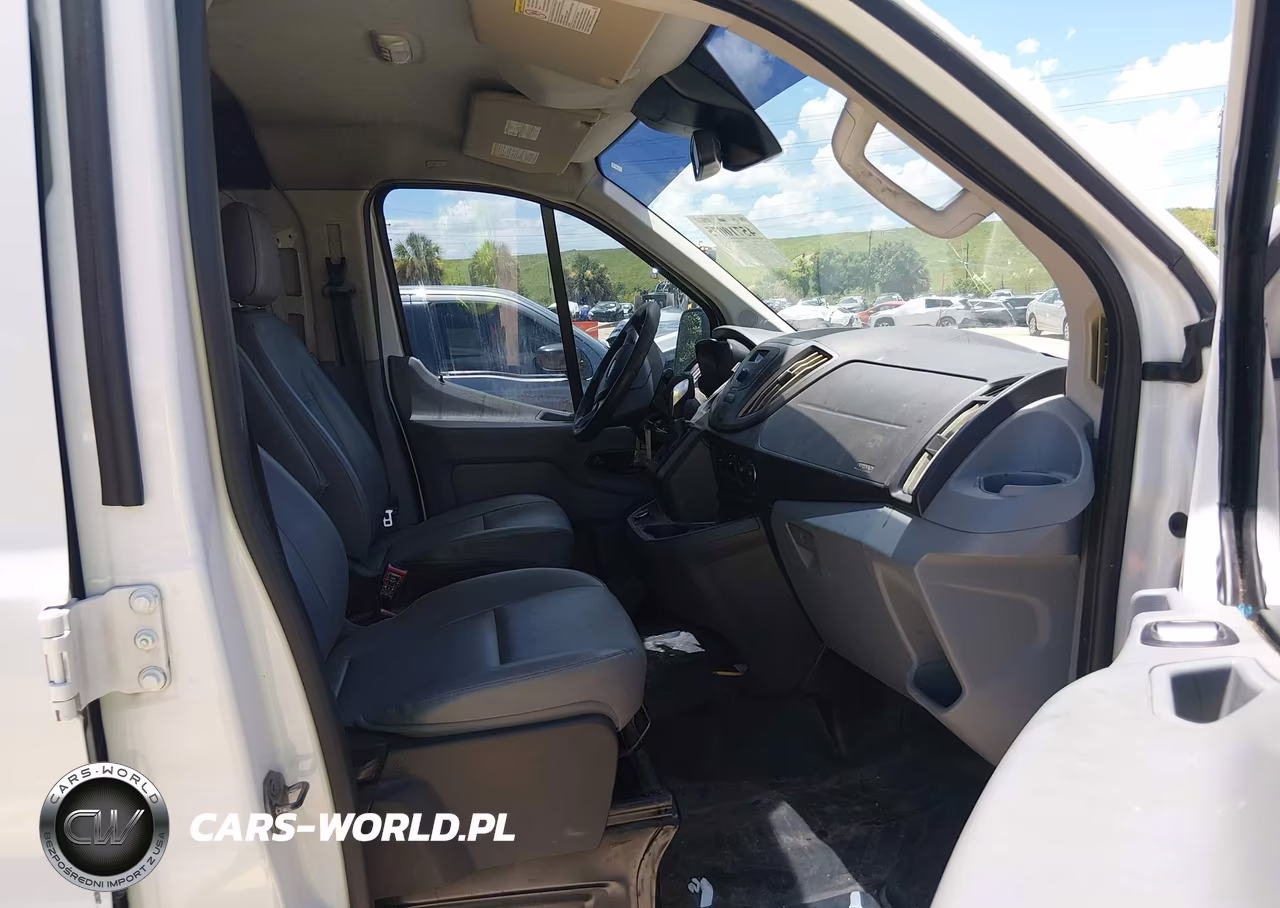 2018 Ford Transit-250 VIN:1FTYR2ZM3JKA43036 - 5