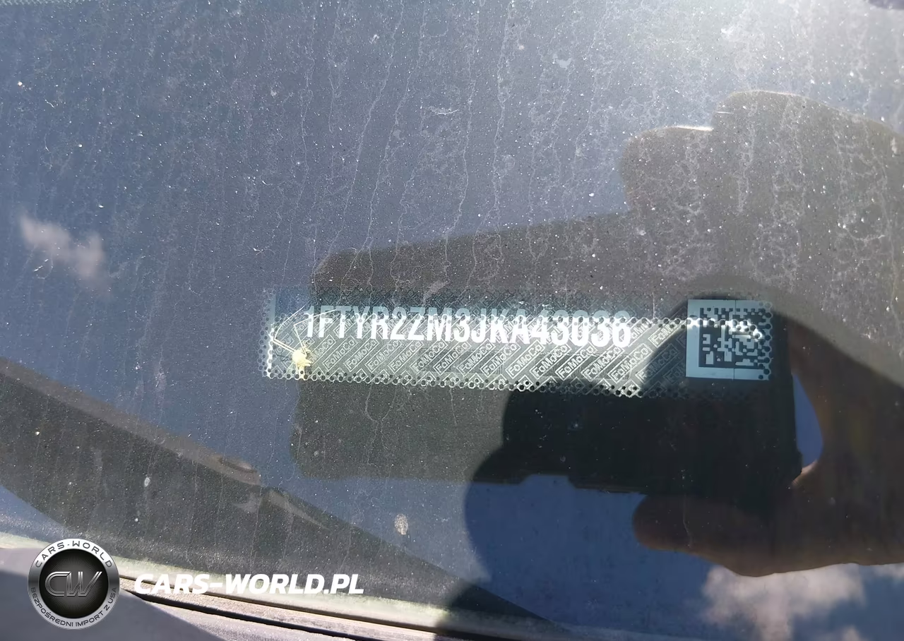 2018 Ford Transit-250 VIN:1FTYR2ZM3JKA43036 - 9