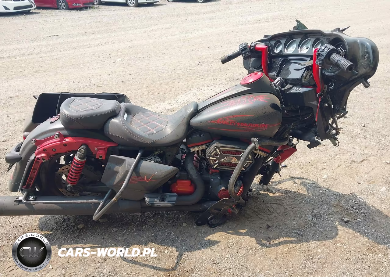 2014 Harley-Davidson Flhxs Street Glide Special VIN:1HD1KRM14EB701608 - 8