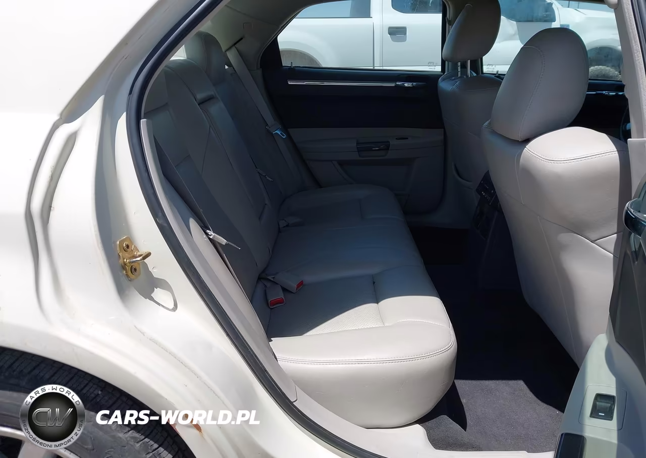 2006 Chrysler 300C VIN:2C3LA63H86H455220 - 8