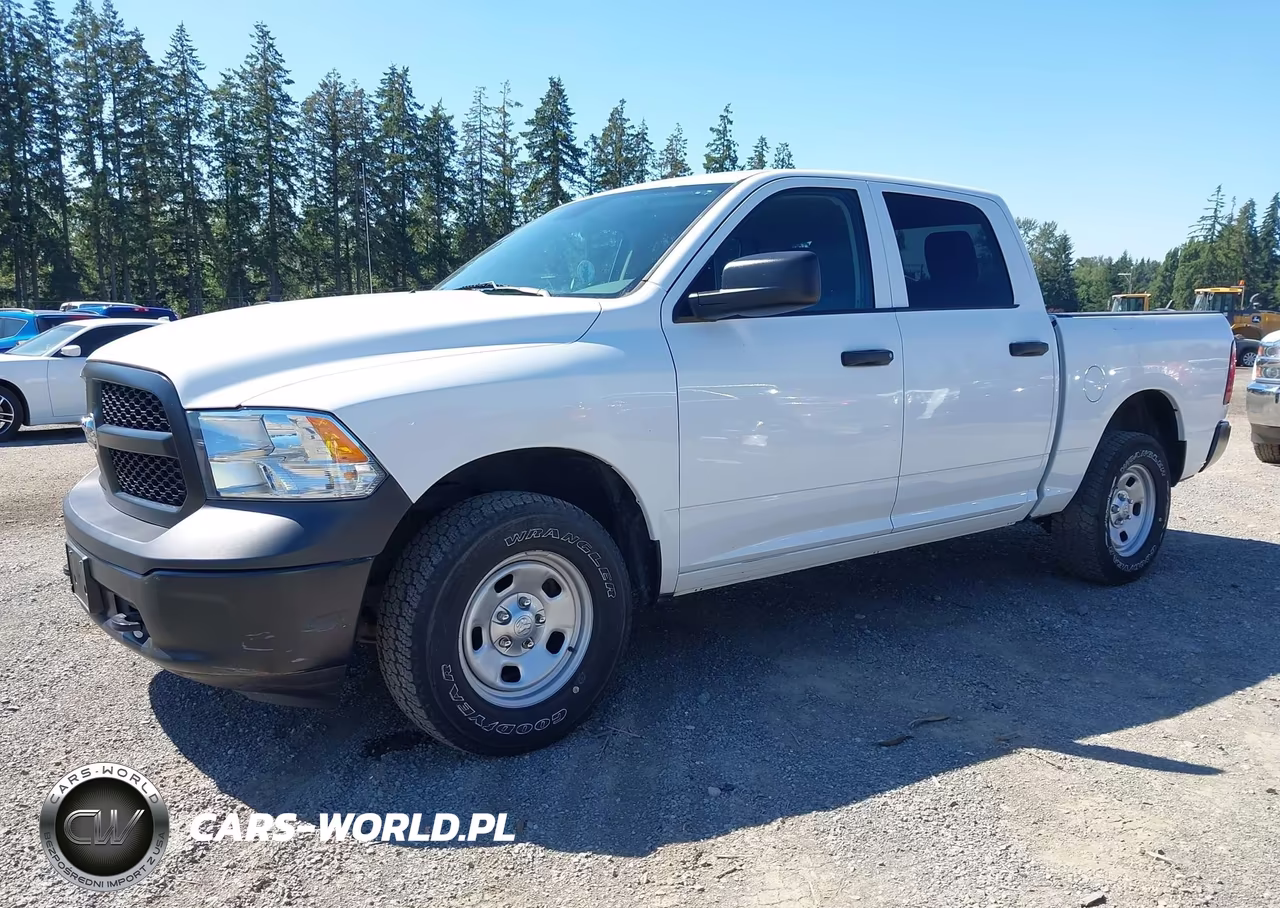 2018 Ram 1500 VIN:1C6RR7KG0JS157556 - 2