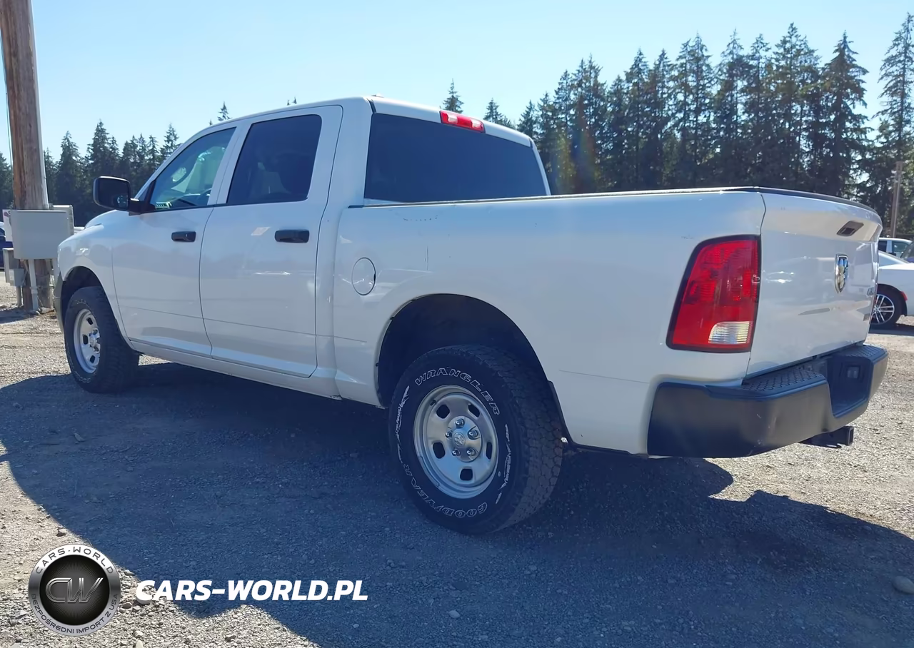 2018 Ram 1500 VIN:1C6RR7KG0JS157556 - 3