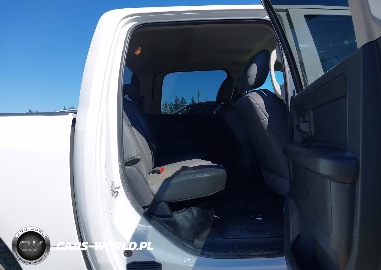2018 Ram 1500 VIN:1C6RR7KG0JS157556 - 8