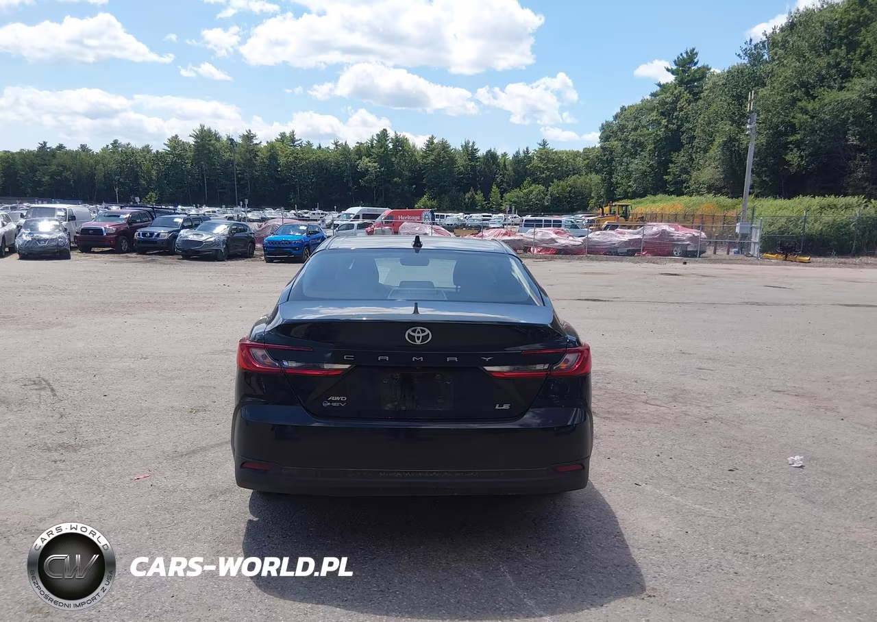 2025 Toyota Camry Le VIN:4T1DBADK7SU028589 - 17