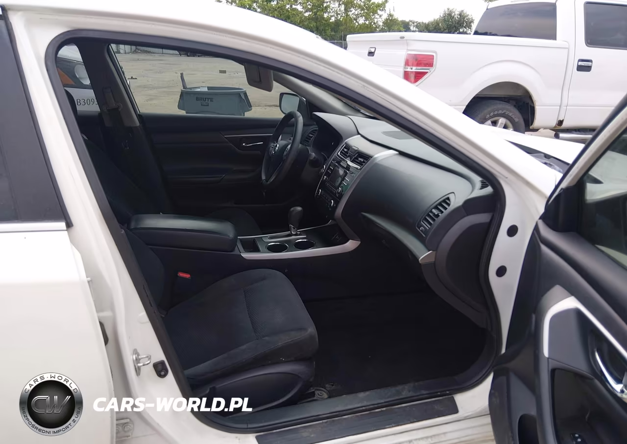 2015 Nissan Altima 2.5 S VIN:1N4AL3AP9FC419230 - 5