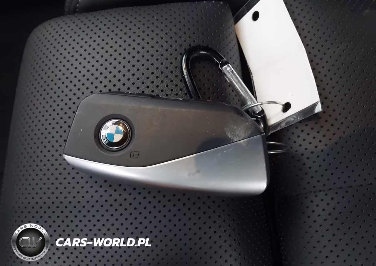 2025 BMW 530I xDrive VIN:WBA53FJ05SCU17207 - 11