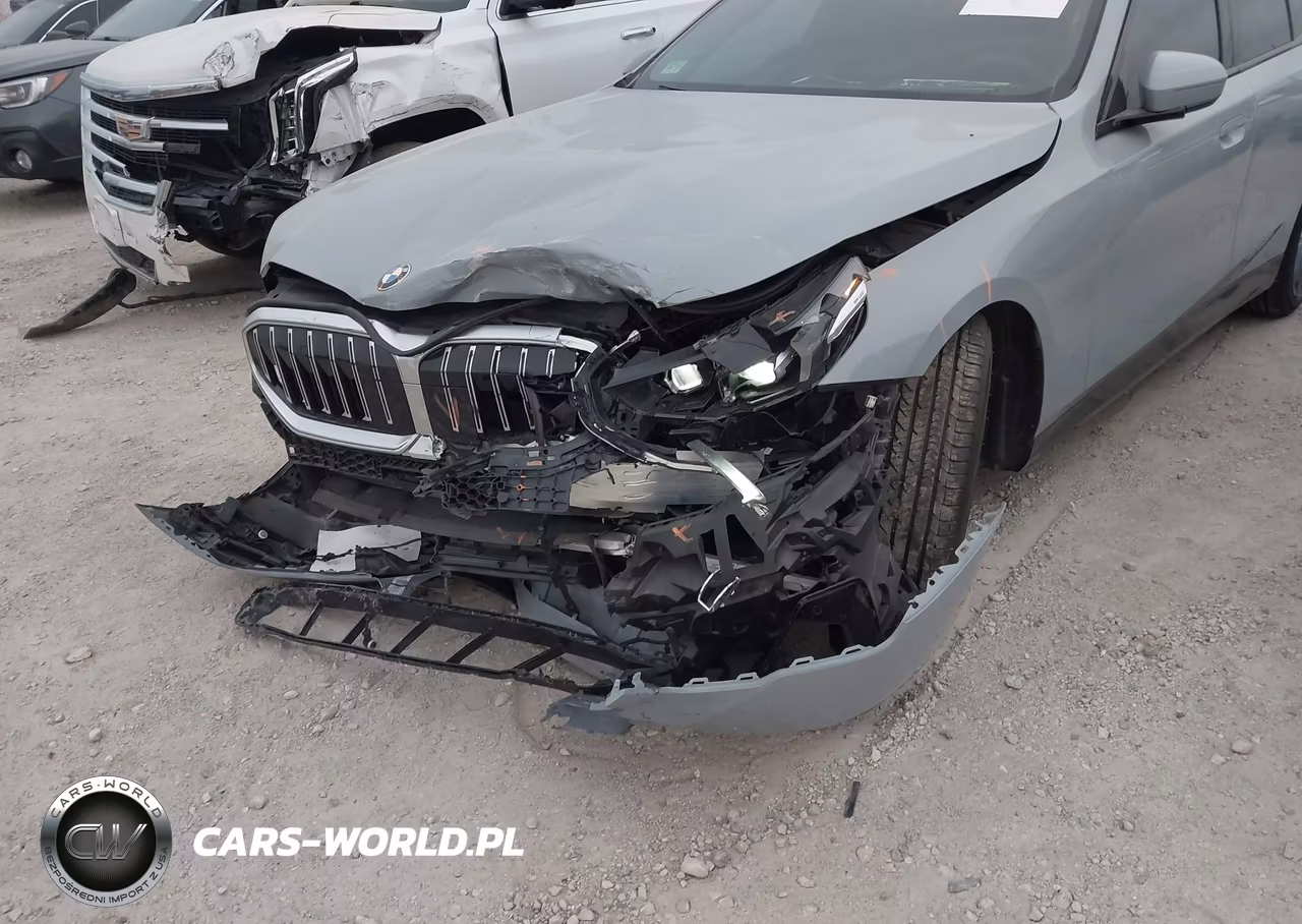 2025 BMW 530I xDrive VIN:WBA53FJ05SCU17207 - 6