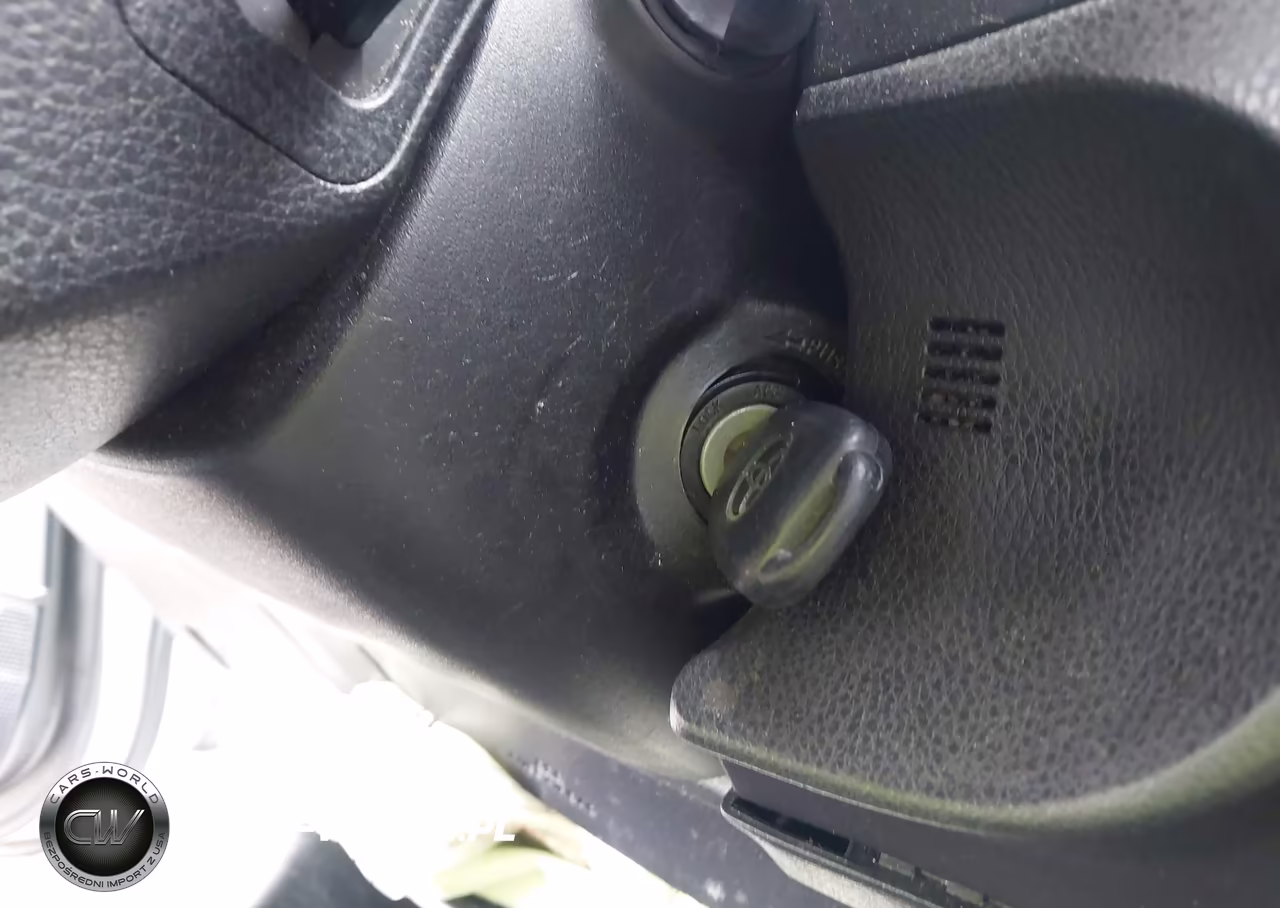 2016 Toyota Corolla Le VIN:2T1BURHE3GC697648 - 11