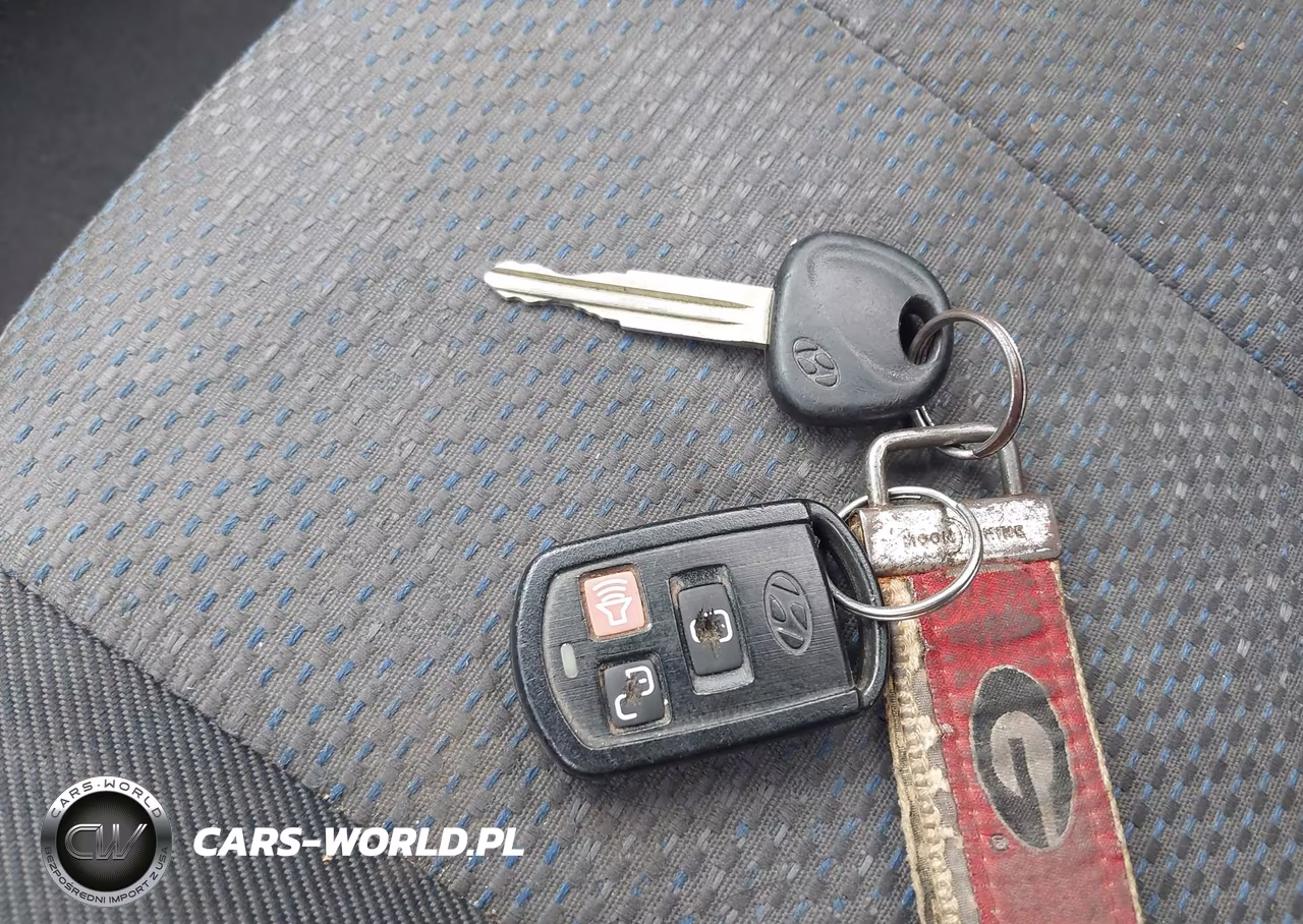 2005 Hyundai Elantra Gls-Gt VIN:KMHDN56D65U175214 - 11
