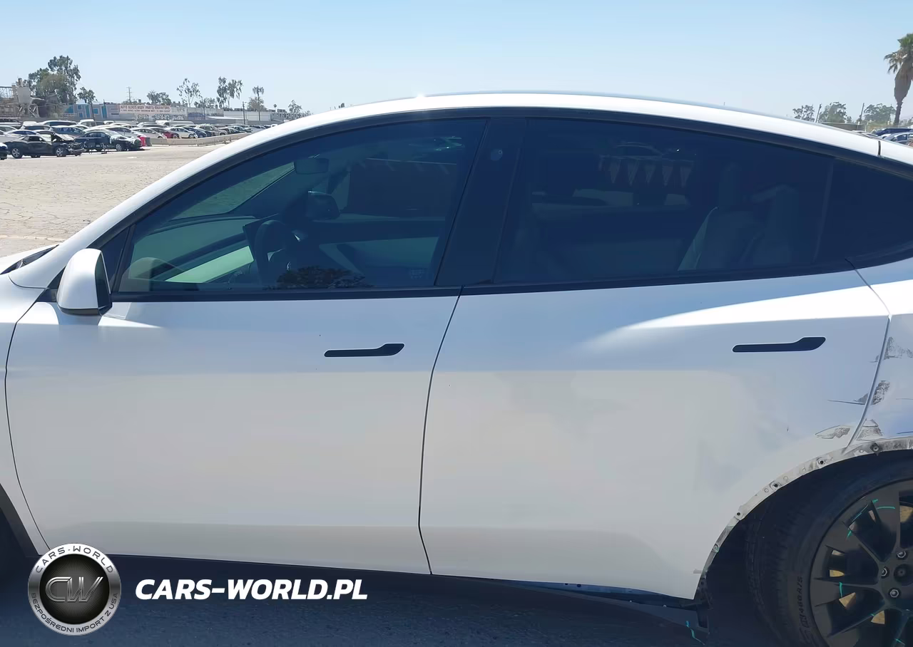 2021 Tesla Model Y Long Range Dual Motor All-Wheel Drive VIN:5YJYGDEE3MF224221 - 14