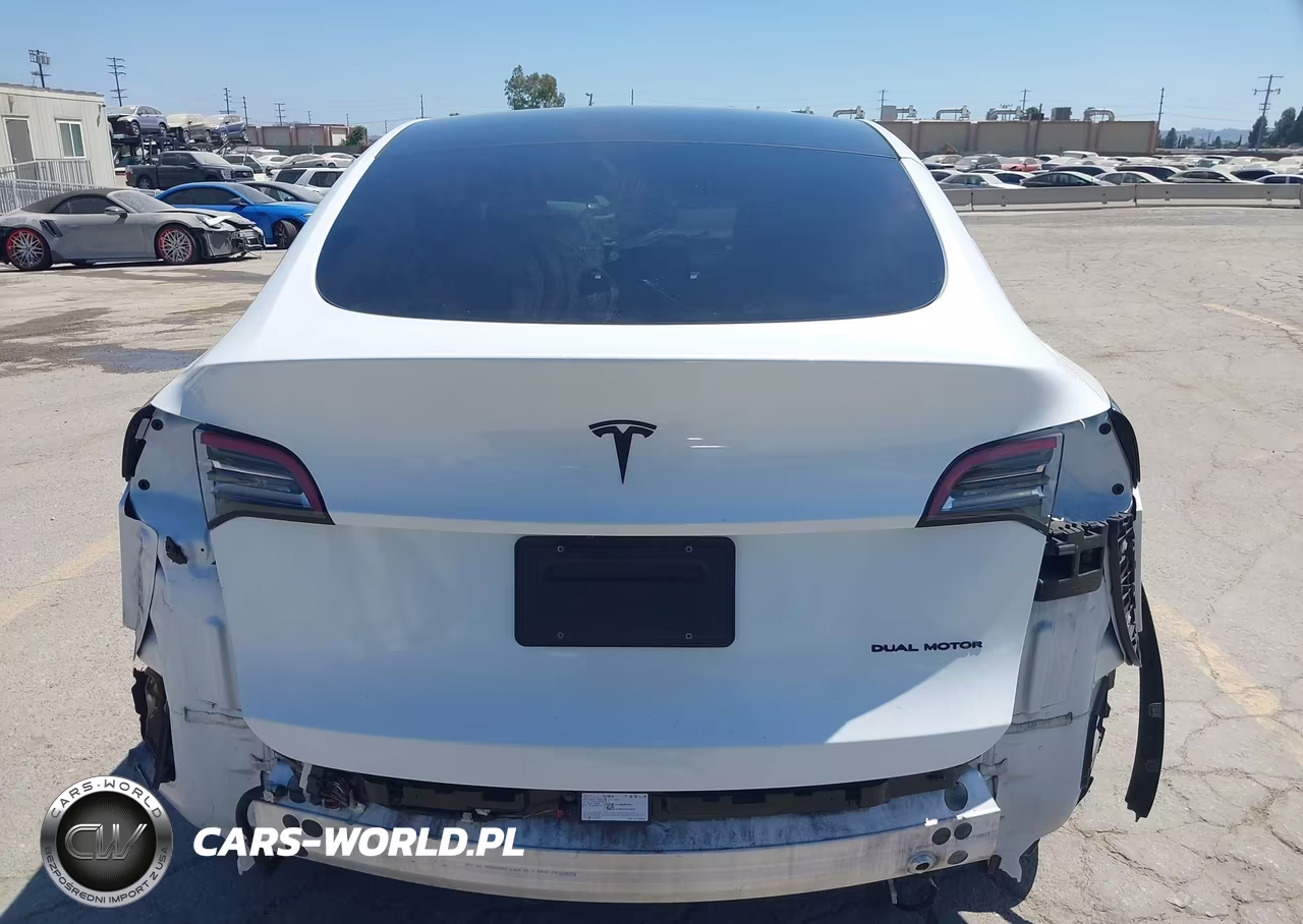 2021 Tesla Model Y Long Range Dual Motor All-Wheel Drive VIN:5YJYGDEE3MF224221 - 16