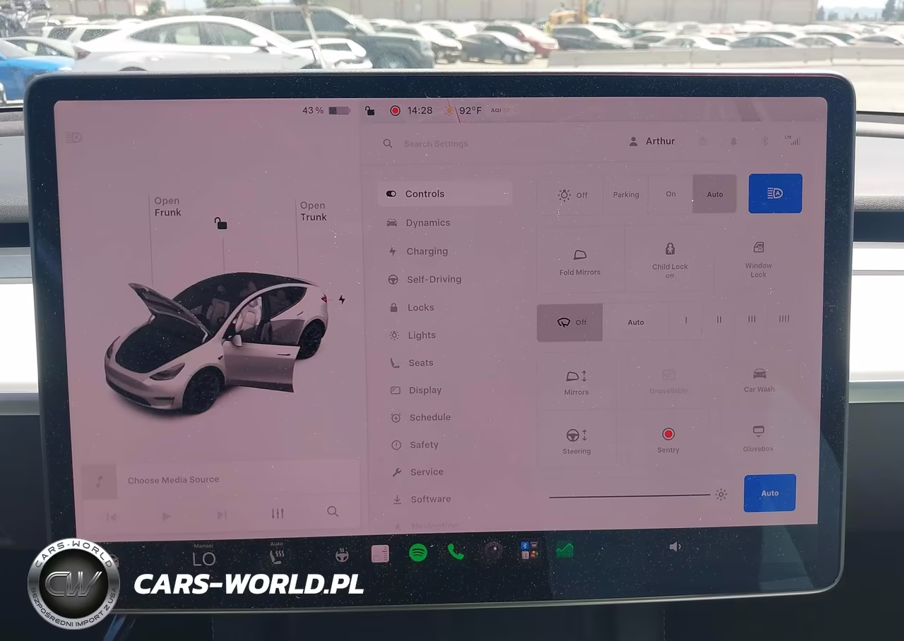2021 Tesla Model Y Long Range Dual Motor All-Wheel Drive VIN:5YJYGDEE3MF224221 - 18