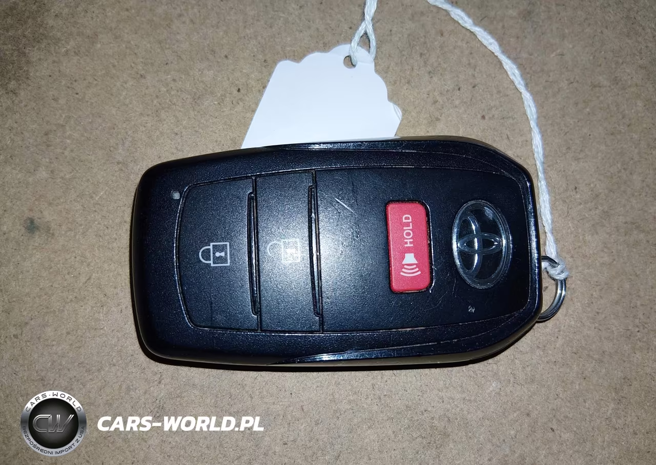 2022 Toyota Corolla Cross Le VIN:7MUBAABG0NV004114 - 11