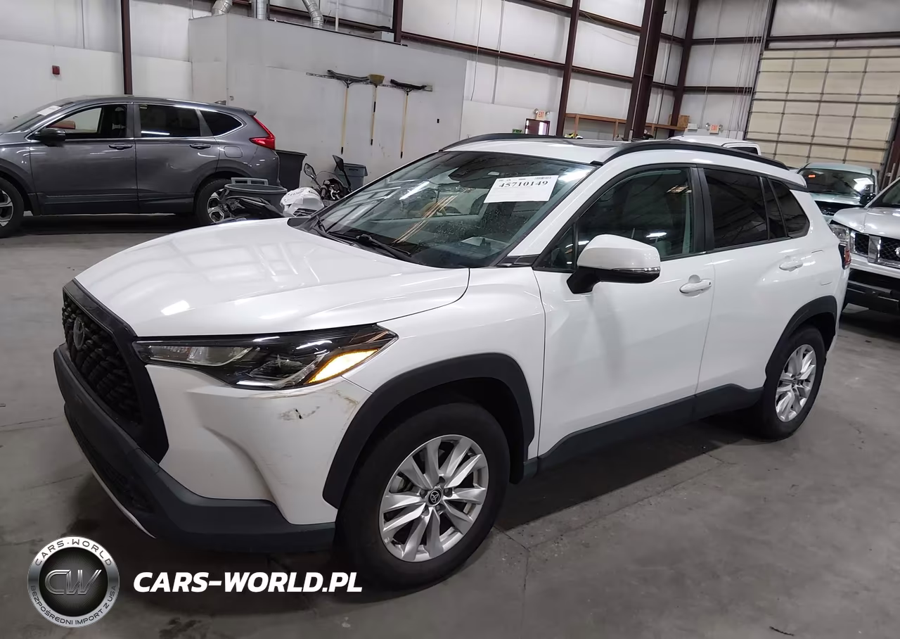 2022 Toyota Corolla Cross Le VIN:7MUBAABG0NV004114 - 2