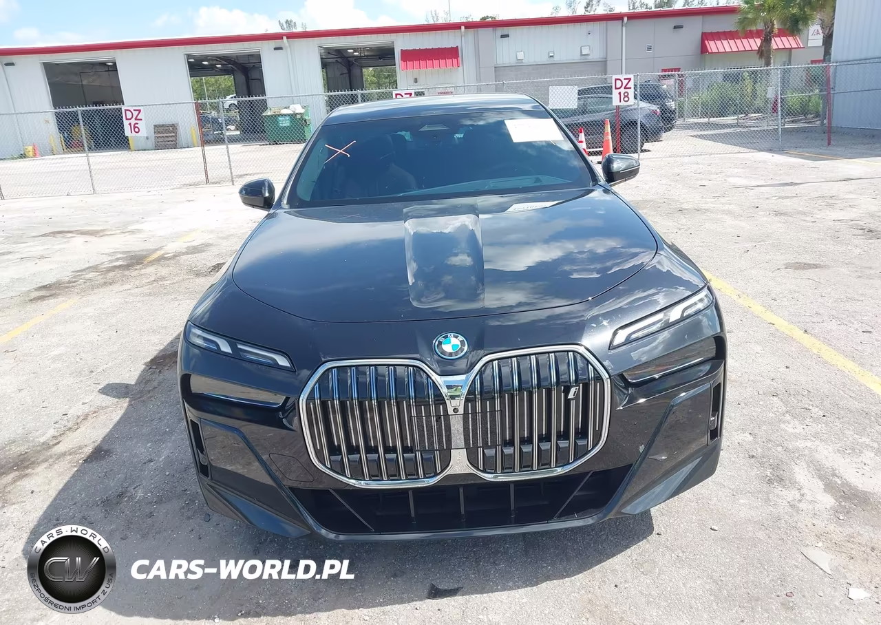 2023 BMW I7 xDrive60 VIN:WBY53EJ01PCN59170 - 12