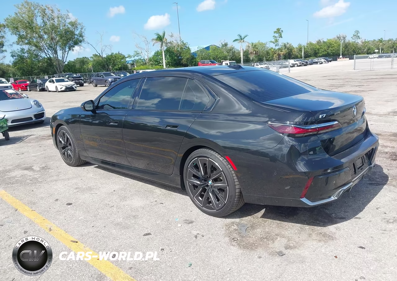 2023 BMW I7 xDrive60 VIN:WBY53EJ01PCN59170 - 3