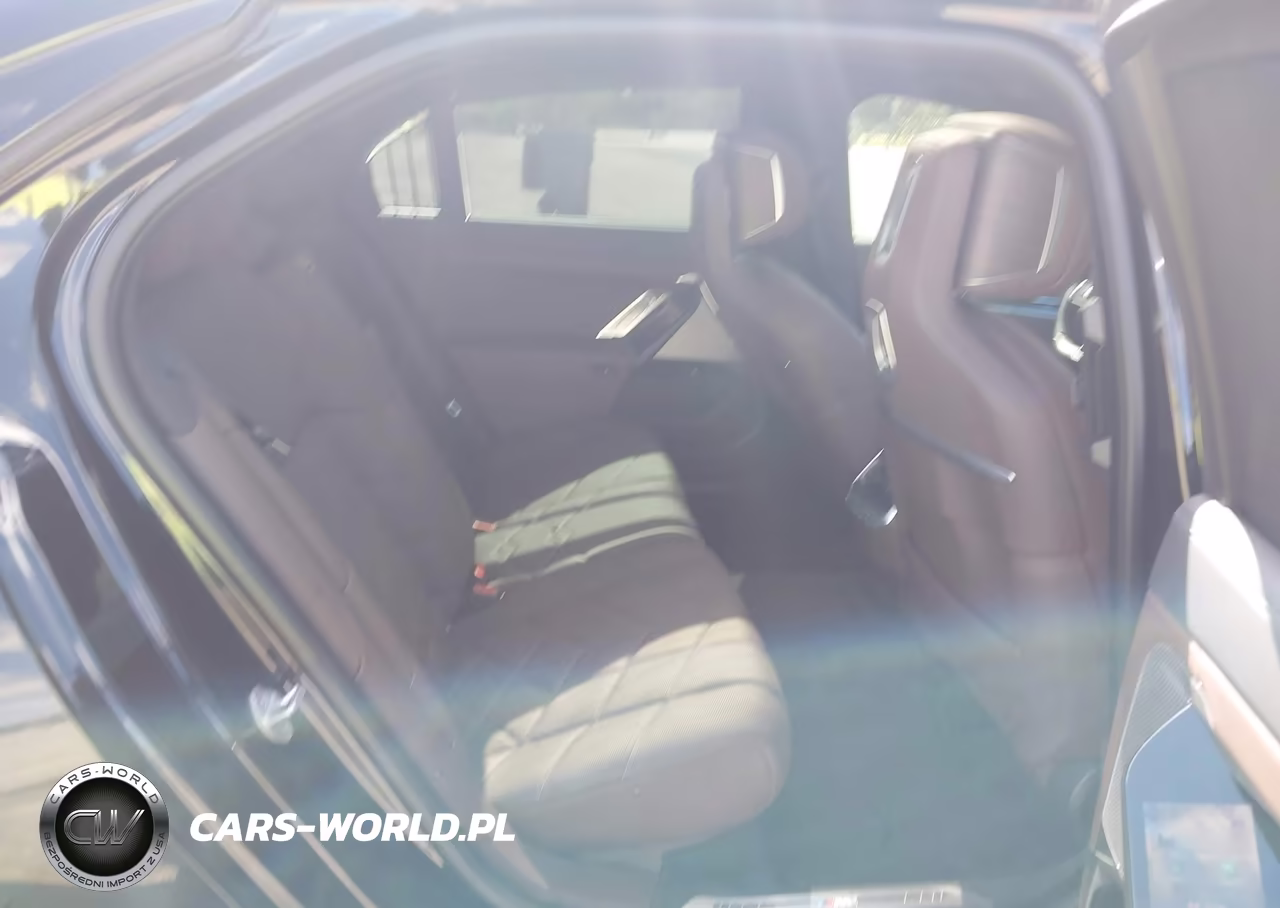2023 BMW I7 xDrive60 VIN:WBY53EJ01PCN59170 - 8