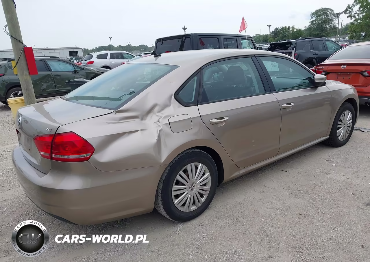 2015 Volkswagen Passat 1.8T S VIN:1VWAT7A37FC046751 - 4