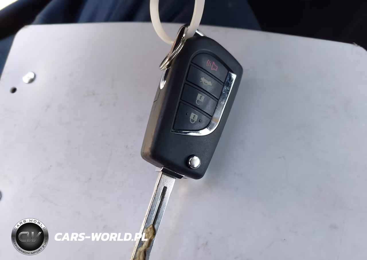2021 Toyota Corolla Le VIN:5YFEPMAE8MP256790 - 11