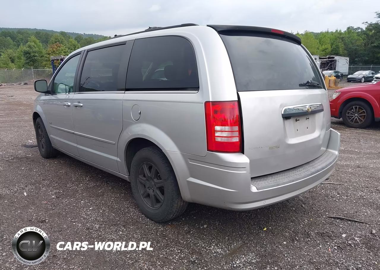 2008 Chrysler Town & Country Touring VIN:2A8HR54P38R826896 - 3