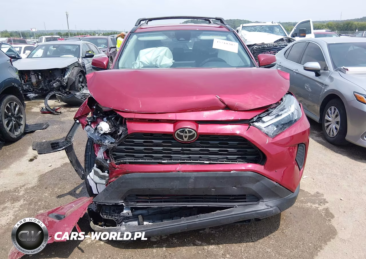 2025 Toyota Rav4 Xle VIN:2T3P1RFV1SW517888 - 12