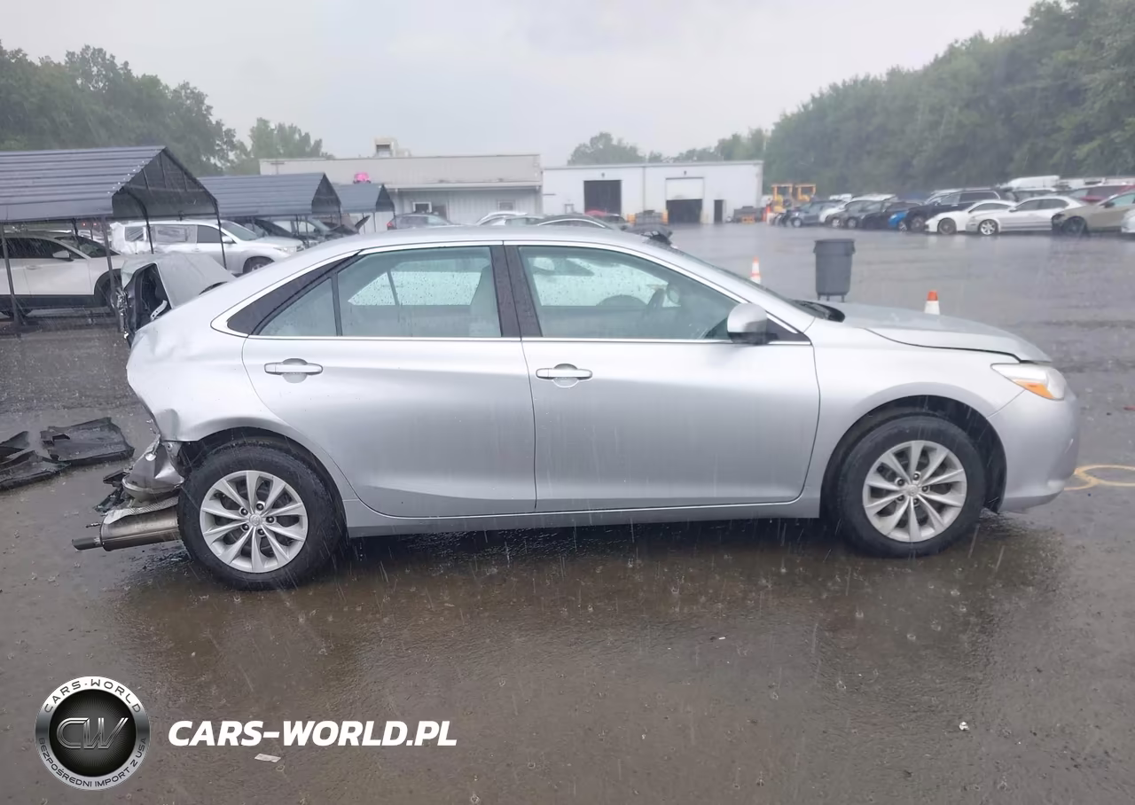 2017 Toyota Camry Le VIN:4T1BF1FK3HU422799 - 13