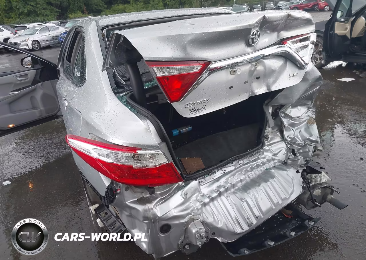 2017 Toyota Camry Le VIN:4T1BF1FK3HU422799 - 6