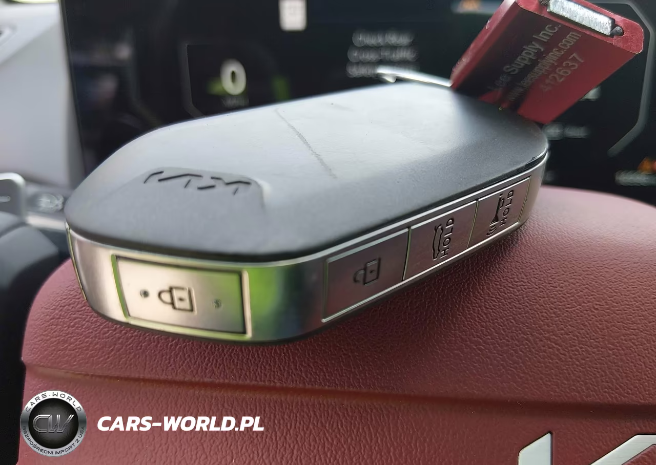 2025 Kia K4 Gt-Line VIN:3KPFW4DE7SE067811 - 11
