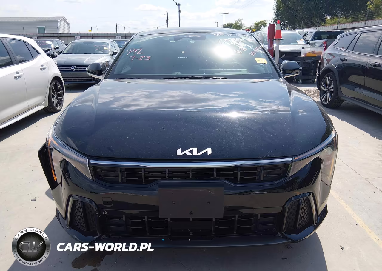 2025 Kia K4 Gt-Line VIN:3KPFW4DE7SE067811 - 13