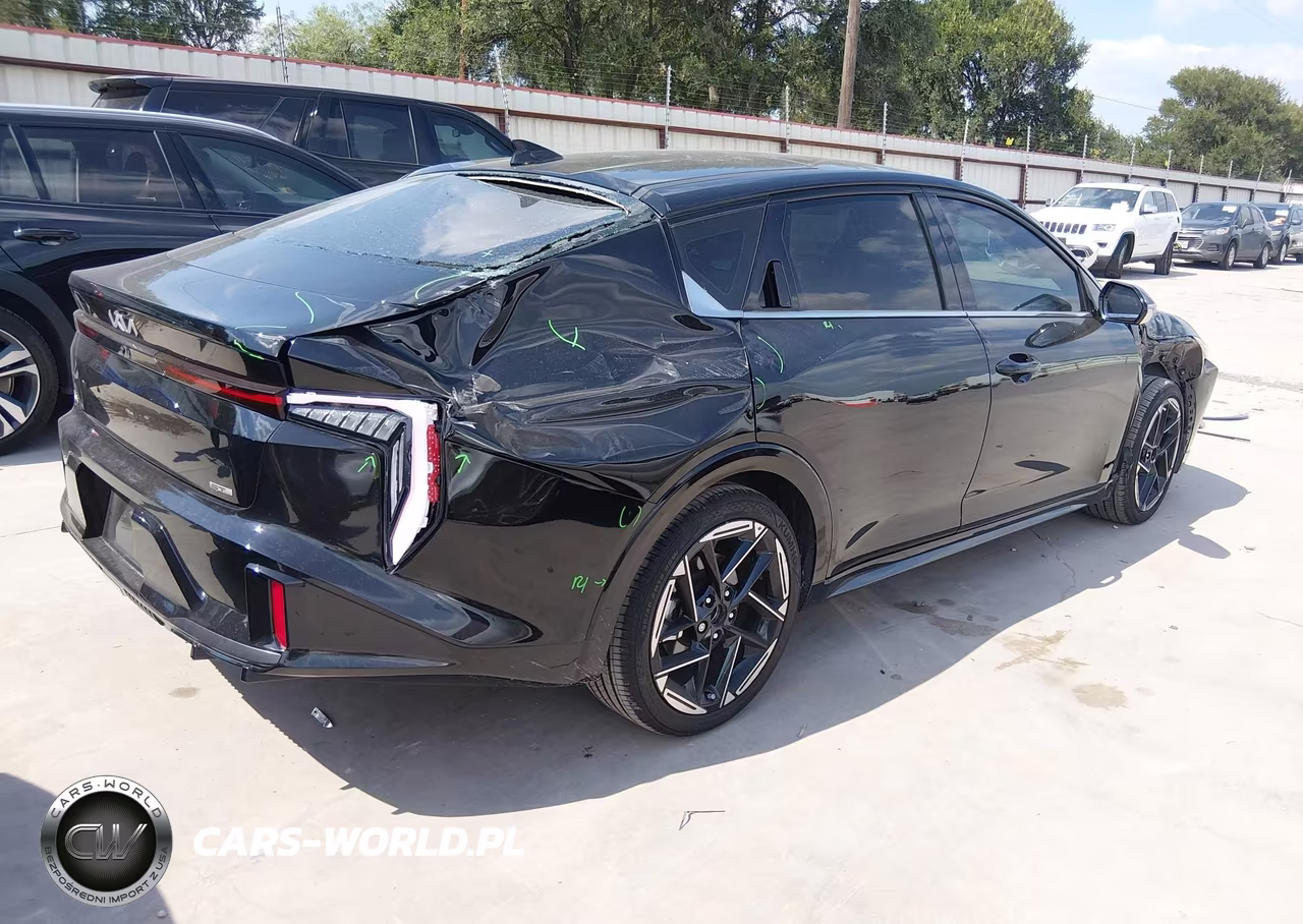2025 Kia K4 Gt-Line VIN:3KPFW4DE7SE067811 - 4